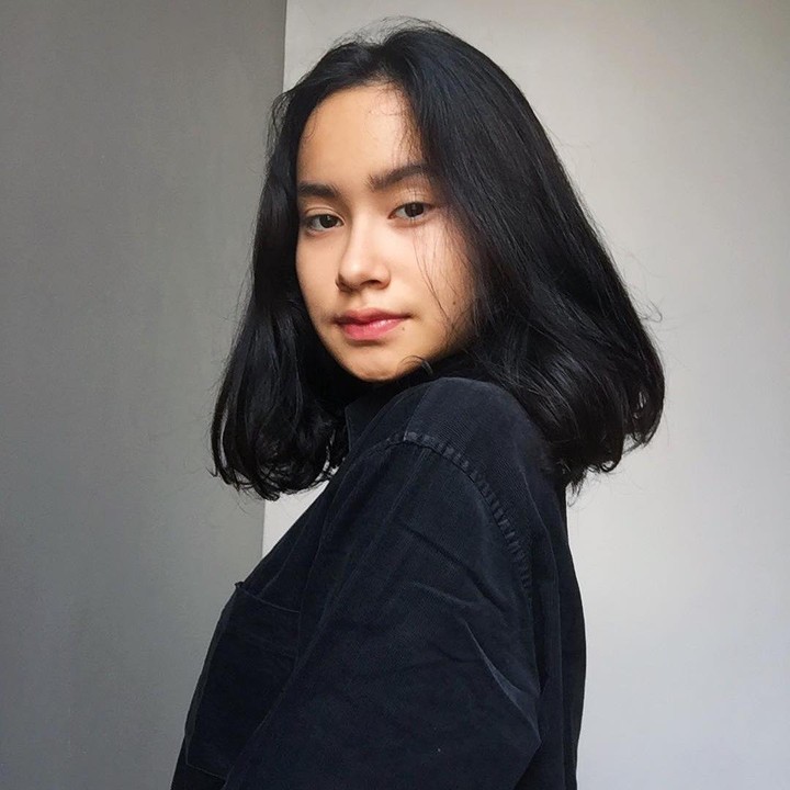 <p>Satine rupanya mengikuti jejak ayah Abimana dengan menjajal karier di dunia akting. (Foto: Instagram @satinezaneta)</p>