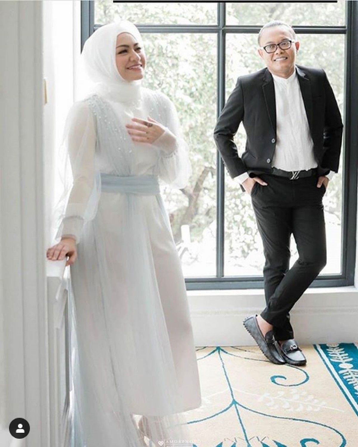 Foto Mesra Sule dan Nathalie Holscher