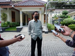 Status Merapi Naik Jadi Siaga, Sultan: Masyarakat Tak Perlu Panik