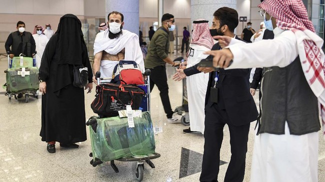 Konsulat Jenderal Indonesia di Jeddah menyatakan bahwa evaluasi protokol kesehatan memang wajib dilakukan Pemerintah Saudi.