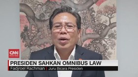 VIDEO: Jokowi Resmi Teken Omnibus Law UU Cipta Kerja