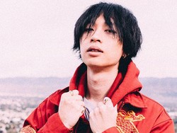 Lirik Lagu UNDERSTAND - keshi