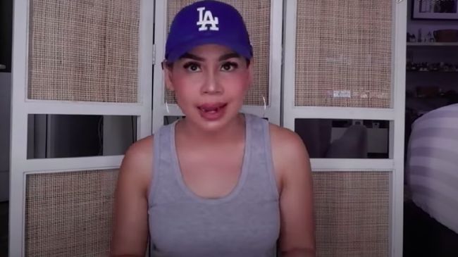 Melaney Ricardo berbagi tips diet menurunkan berat badan di usia 40-an. Sebelumnya, diketahui berat badan Melaney turun sebanyak 15 kg. Apa tipsnya?