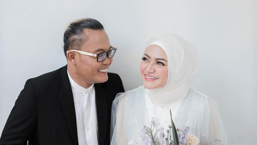 Nathalie Holscher dan Keluarga Sule Nathalie Holscher dan Keluarga Sule