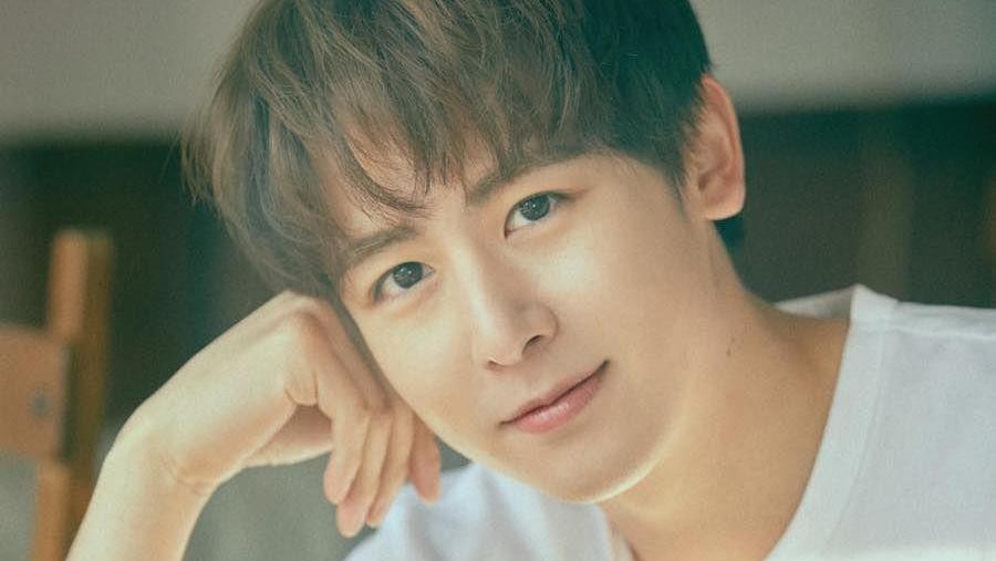 Nichkhun 2PM