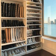 Sepatumu Jadi Terbengkalai dan Bau Apek karena #dirumahaja? Ini Solusinya!