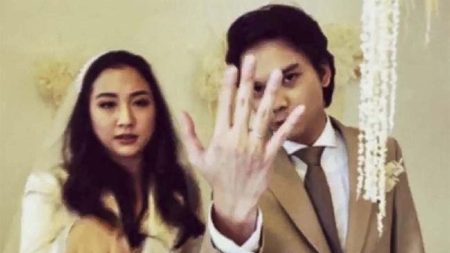 Sherina Munaf gugat cerai Baskara Mahendra Putra pada Kamis (16/1) dan sidang cerai pertama mereka pada 30 Januari.