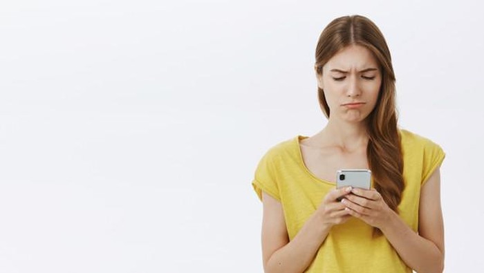 Sebelum Menyesal, Inilah Alasan Kamu Harus Berhenti Menyindir Seseorang di Media Sosial