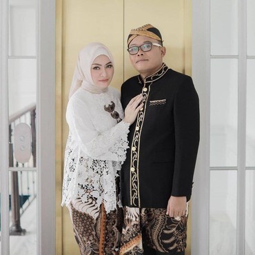 Keluarga Bocorkan Konsep Pernikahan Sule dan Nathalie Holscher