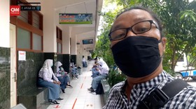 VIDEO: Vlog Hari Kedua Sekolah Tatap Muka di Kota Solo