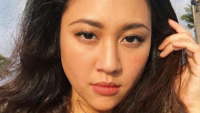 3 Mantan Kekasih Sherina Munaf, dari Komika Hingga Mantan Gitaris!