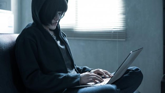 Tips Tingkatkan Karier di Kantor bagi Introvert