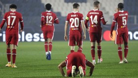Sayup-sayup Liverpool Hancur dan Ikut Jejak MU
