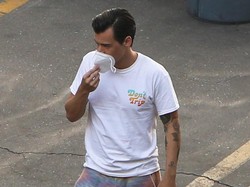 Harry Styles Ubah Gaya Rambut Jadi Lebih Macho, Bikin Penggemar Makin Cinta