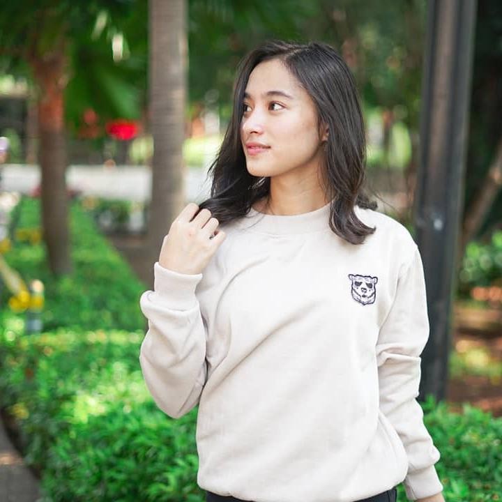 <p>Perempuan bernama lengkap Desita Aurellya Wungkana itu rupanya punya nama panggilan yaitu Echi Unyu.</p>