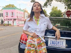 Kenalan dengan Putri Samboda, Selebgram Viral Pakai Baju dari Bungkus Indomie