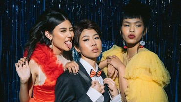 Lirik Lagu Look At Me Now - Ramengvrl feat Ted Park