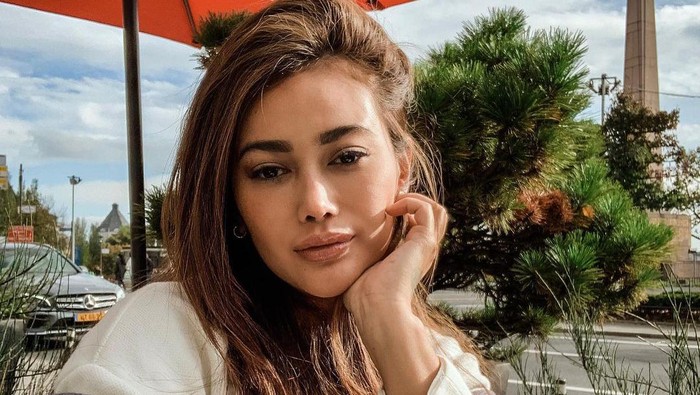 Ratu Felisha