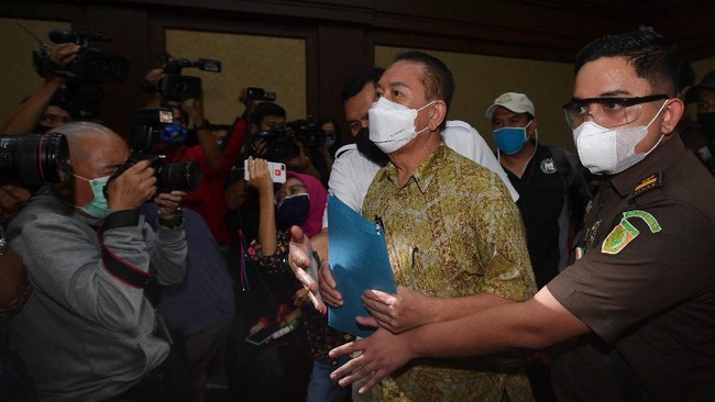 Dari 214 napi korupsi yang mendapatkan remisi HUT RI terdapat terpidana megakasus e-KTP dan PLTU Riau, hingga klaster perkara Djoko Tjandra.