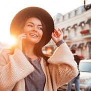 5 Aneka Outfit Cardigan Simpel dan Modis dari Berrybenka