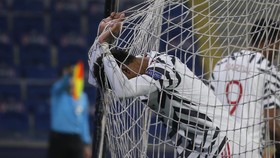 MU Berantakan Saat Dipecundangi Istanbul Basaksehir