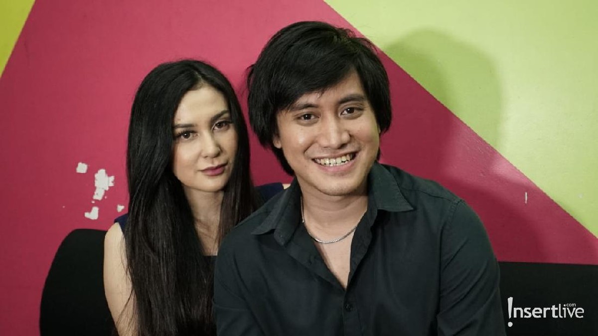 Kevin Aprilio & Vicy Melanie