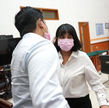 Vanessa Angel Dipenjara, Sang Putra Nangis Terus hingga Susah Minum Susu