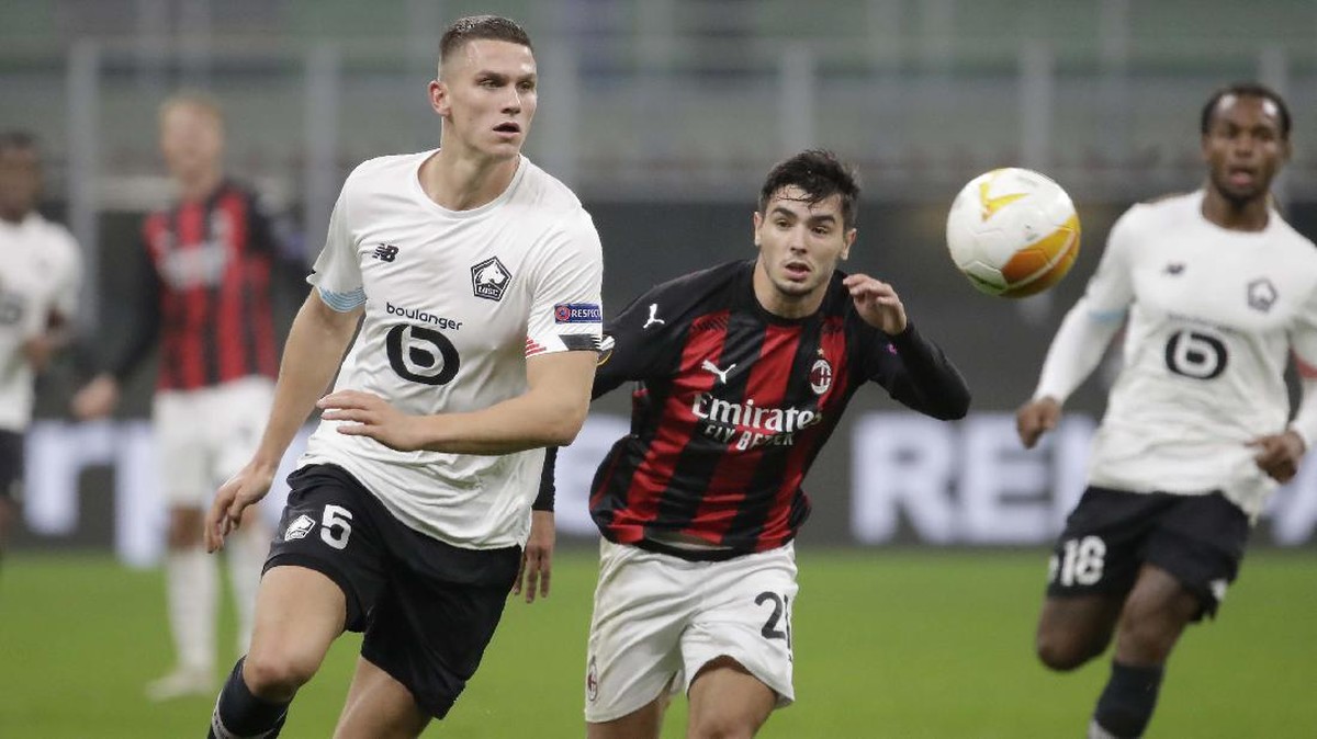 FOTO: AC Milan Akhirnya Kalah