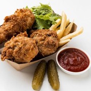 Kalori Ayam Goreng Paha dan Dada, Mana yang Lebih Besar?