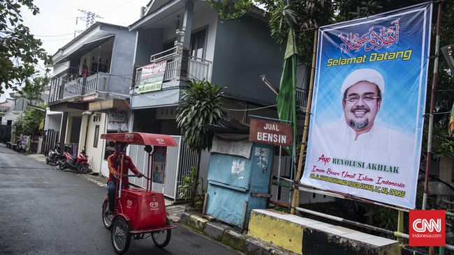 Kepulangan Rizieq Dan Deretan Kasus 3 Tahun Pelarian Di Arab