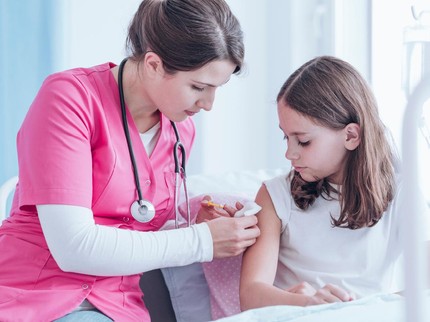 Tes Mantoux dan Tes Darah, Mana yang Lebih Akurat Diagnosa TBC pada Anak?
