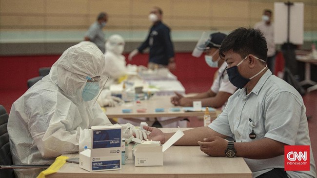 BPK menemukan DKI Jakarta boros biaya pengadaan rapid test pada 2020 serta masih membayar gaji PNS yang sudah pensiun dan telah meninggal.