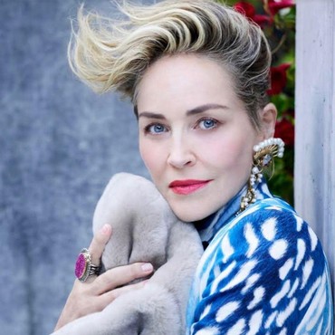 Reza Rahadian Bakal Ngobrol dengan Bom Seks Sharon Stone di Mola TV