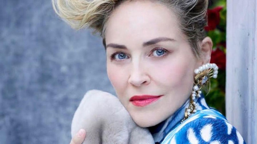 Reza Rahadian Siap Wawancarai Peraih Golden Globe Sharon Stone di Mola TV Reza Rahadian Siap Wawancarai Peraih Golden Globe Sharon Stone di Mola TV