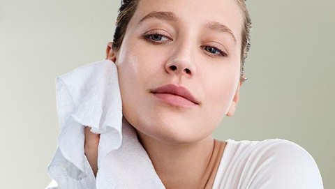 Sia Sia Inilah Kegiatan Yang Harus Dihindari Saat Merawat Kulit Sia Sia Inilah Kegiatan Yang Harus Dihindari Saat Merawat Kulit