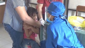VIDEO: Tangisan Bocah Iringi Bulan Imuniasi Anak Sekolah