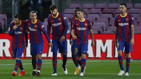 Tanda-tanda Barcelona Kembali ke Masa Kelam 2003