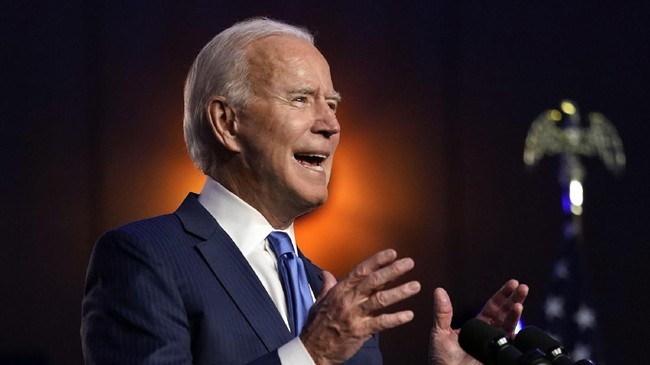 Presiden terpilih AS, Joe Biden, menyatakan tidak takut dilantik di luar ruangan meski ada ancaman kerusuhan.