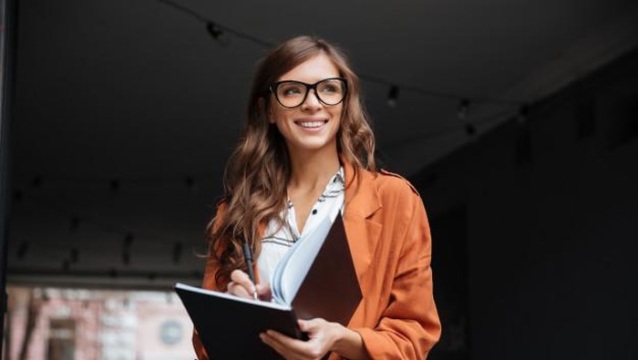 Punya Bisnis? Lakukan Hal Berikut untuk Menghemat Waktu dan Uang Punya Bisnis? Lakukan Hal Berikut untuk Menghemat Waktu dan Uang