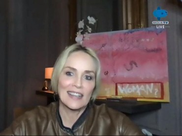 img-title Kisah Sharon Stone, Aktris Top Hollywood yang Sempat Ditentang Orang Tua