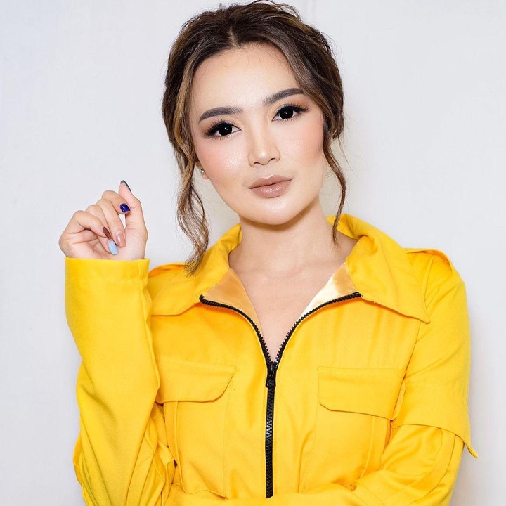 <p>Wika Salim adalah penyanyi dangdut dan merupakan jebolan program ajang kompetisi pencarian bakat StarDut di salah satu televisi Swasta.</p>