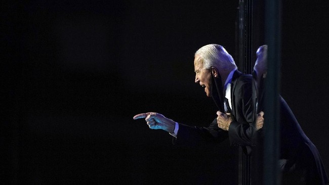 Presiden AS terpilih Joe Biden menyampaikan kritik pedas terhadap Donald Trump yang menyebutnya telah menentang konstitusi dan 'keinginan rakyat'.