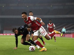 Video Aston Villa Permalukan Arsenal 3-0