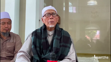img-title Ayah Tak Menyangka Banyak Orang Datang Melayat Gatot Brajamusti