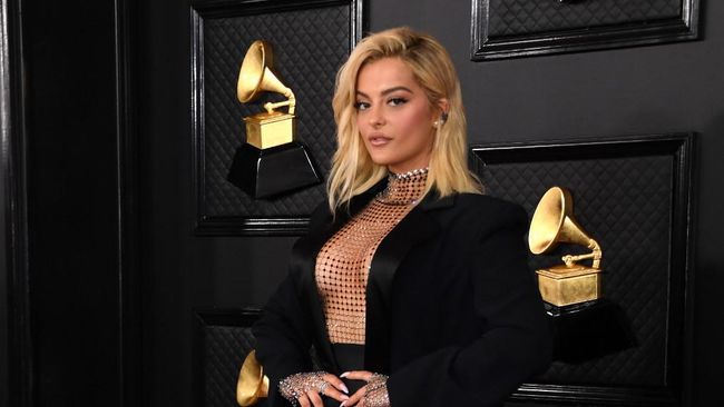 Penyanyi asal Amerika Serikat, Bebe Rexha, mengaku gugup sekaligus gembira menjelang debut layar lebarnya dalam film Queenpins.
