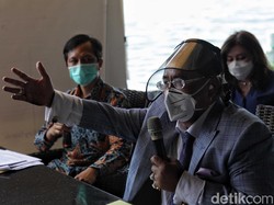 Serangan Hotman Paris ke Winda Earl soal Uang Rp 22 M