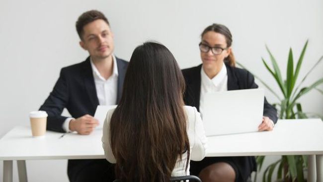 Gugup Saat Wawancara Kerja Ikuti Tips Berikut Ini