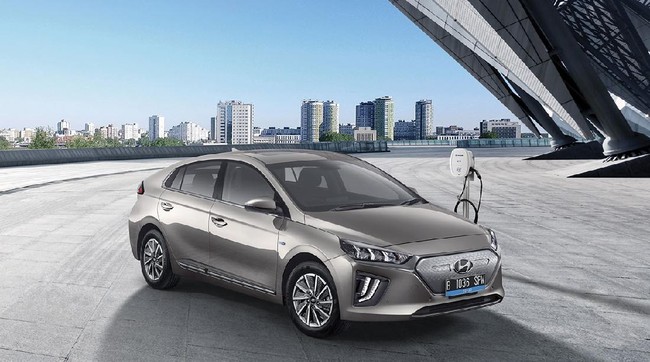 Sejauh ini Hyundai Motors Indonesia belum bisa menyampaikan jumlah pesanan Ioniq Electric yang diinginkan Gubernur Jawa Barat Ridwan Kamil.
