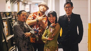 Lirik Lagu Love You on Tuesday - Mocca