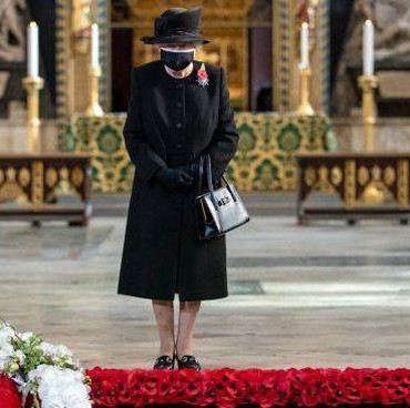 Batalkan Kunjungan ke Irlandia, Ratu Elizabeth II Terinfeksi Covid-19?